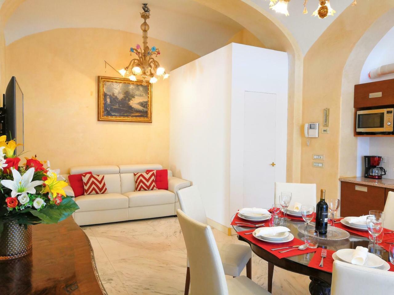 La Villa Di Elena Verbania Bagian luar foto