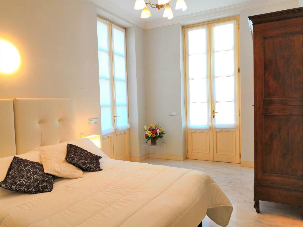 La Villa Di Elena Verbania Bagian luar foto